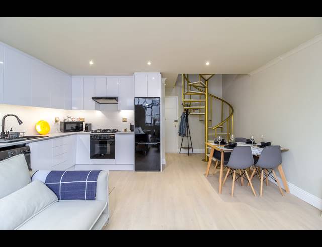 1 BEDROOM APARTMENT TO LET IN GARDENS